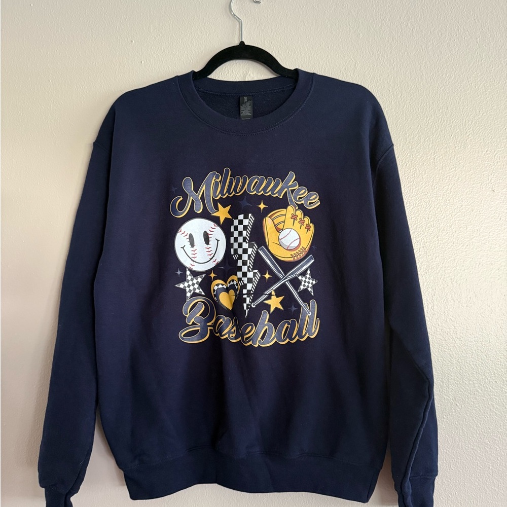 Milwaukee Brewers Baseball Navy Crewneck - Women’s Medium